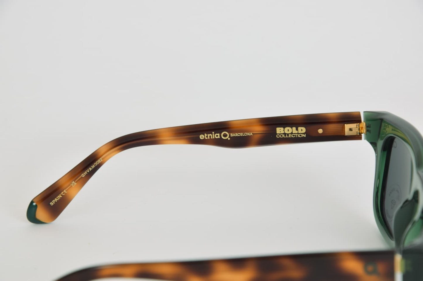 Etnia Barcelona Brutal Sun N 2 GR Verde