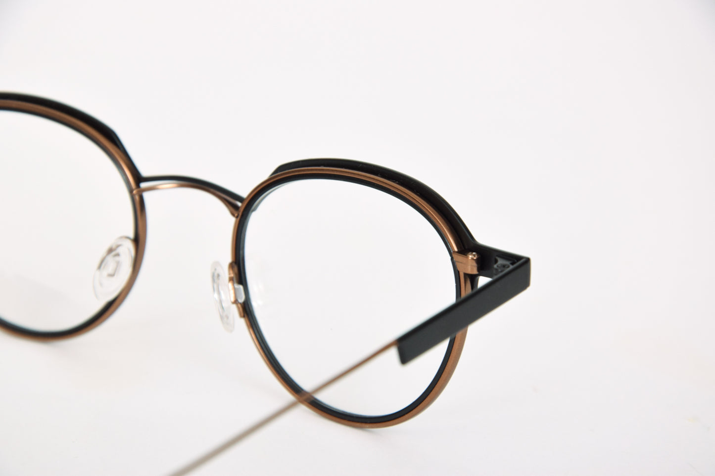 Anne et Valentin Reflex Grigio e Marrone
