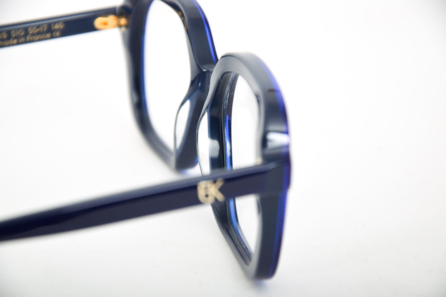 Emmanuelle Khanh Adonis Blu