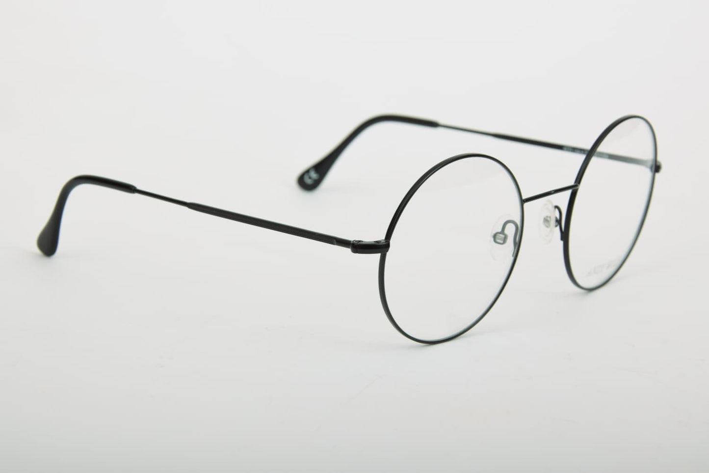 Andy Wolf | 4731 E | Nero