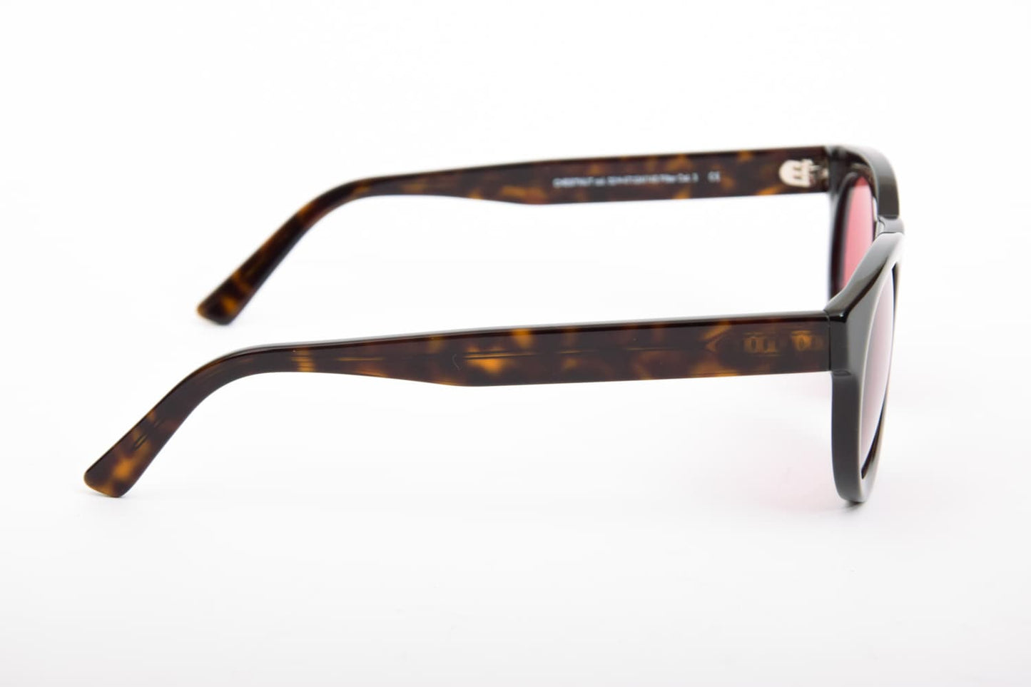 Andy Wolf | Chestnut | Tartaruga e Rosa