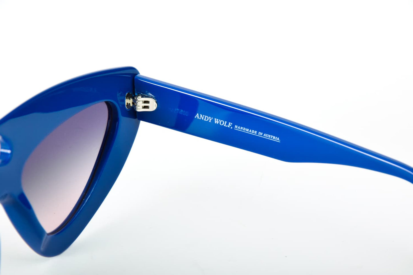 Andy Wolf | Sloe | Blu