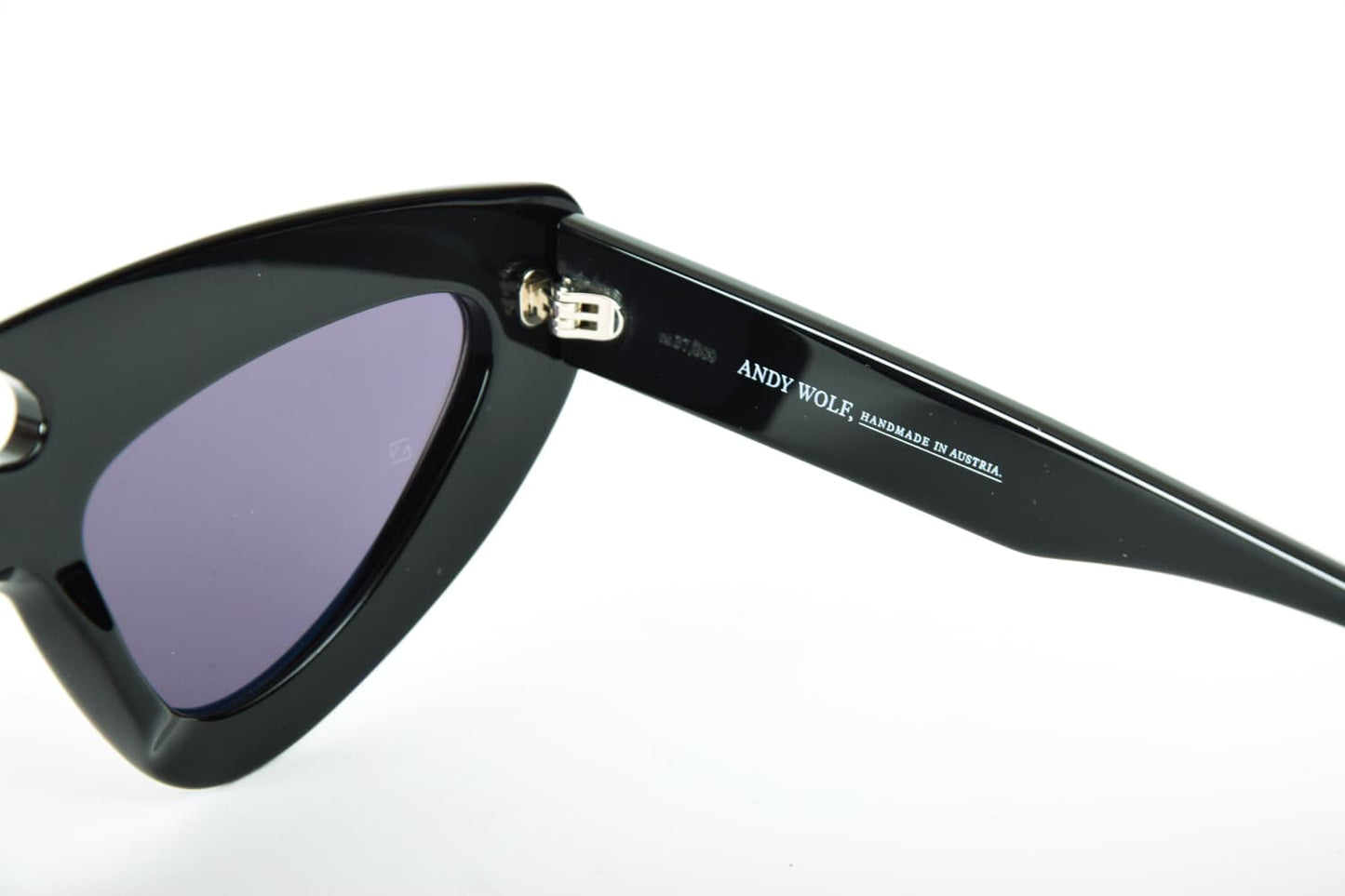 Andy Wolf | Sloe | Nero