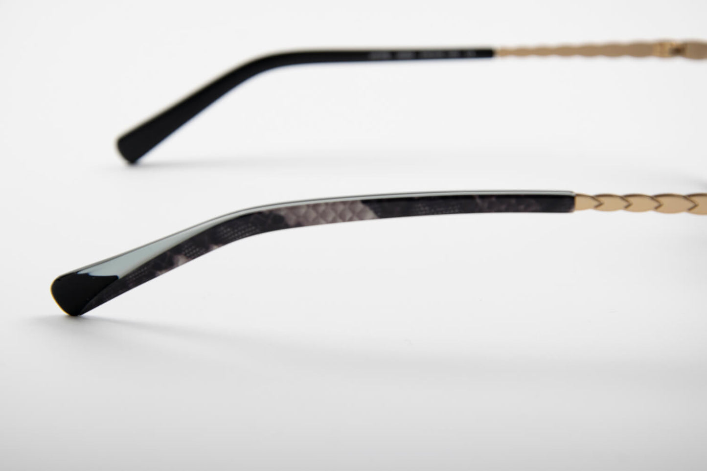 Boz Eyewear | Hipe | Nero e Oro - OTTICA SICOLI