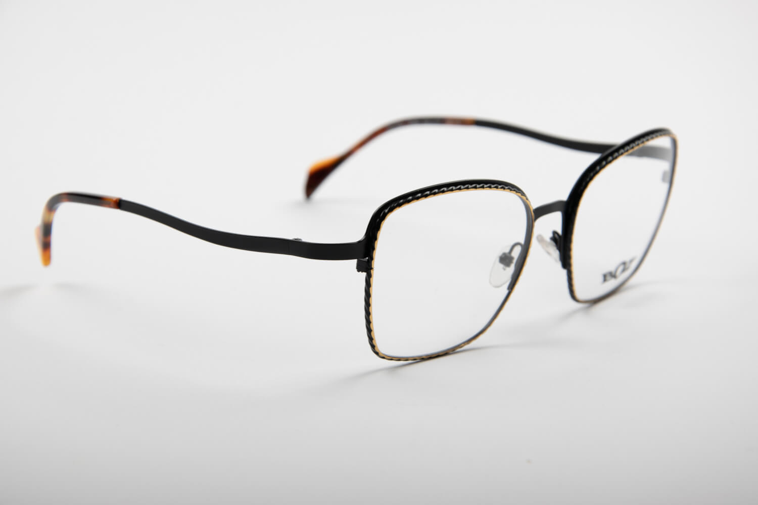 Boz Eyewear | Hotel | Nero e Oro - OTTICA SICOLI