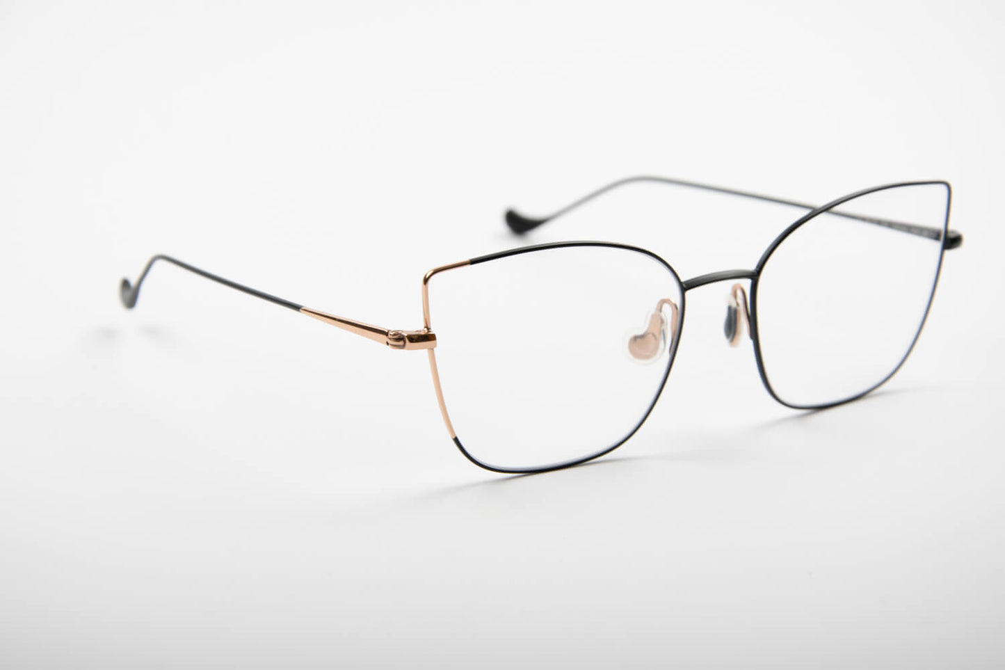Caroline Abram | Vegas | Bero e Oro - OTTICA SICOLI