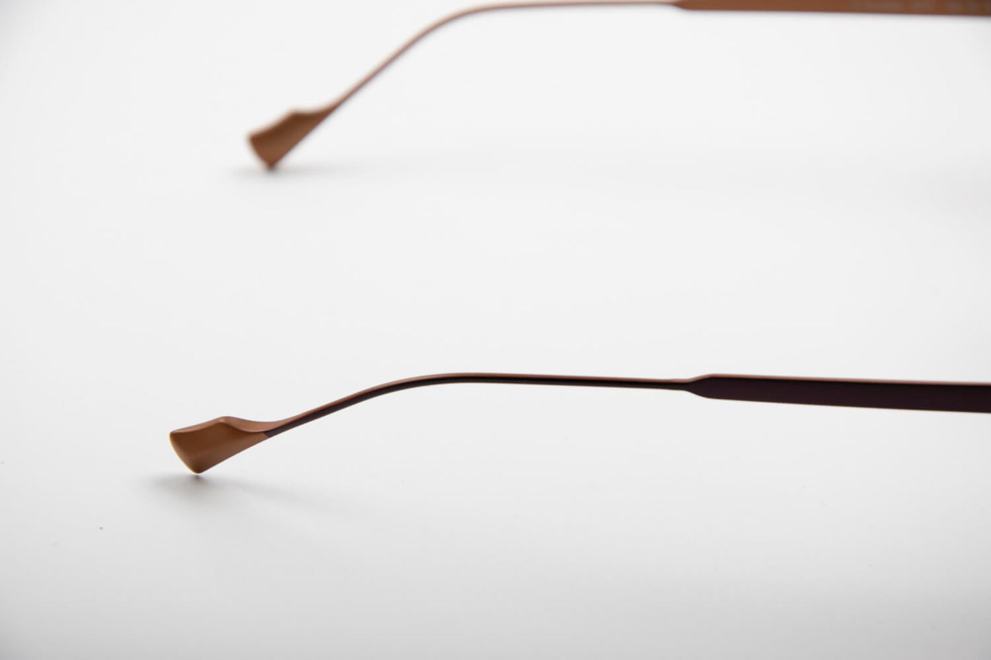 Caroline Abram | X- Essive | Oro Rosa Opaco e Prugna - OTTICA SICOLI