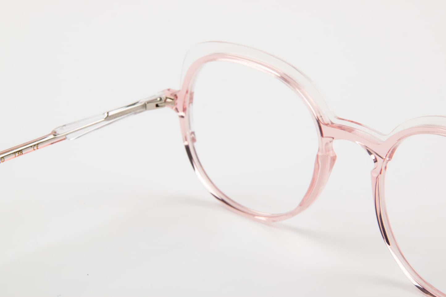 Caroline Abram | Enia | Rosa e Trasparente