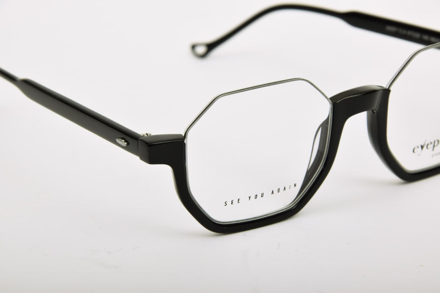 Eyepetizer | Andy | Nero