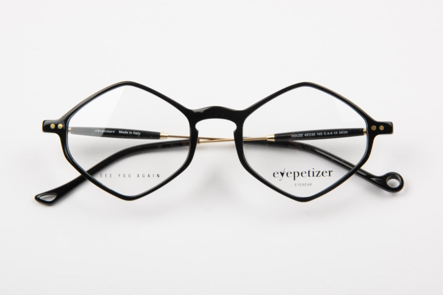 Eyepetizer | Douze | Nero
