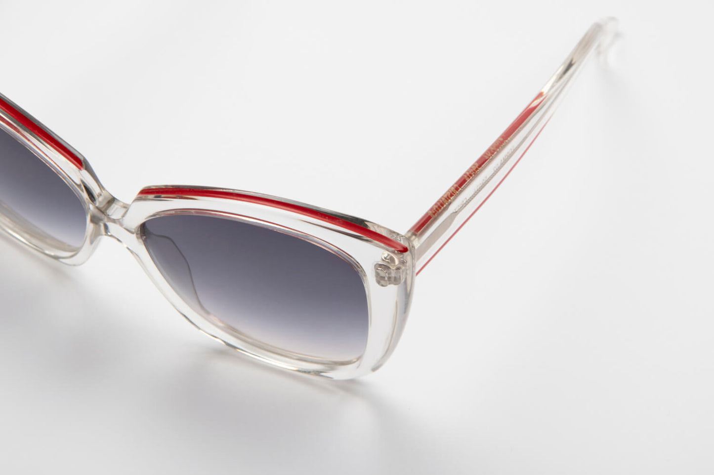 Germano Gambini | Archivio 02 | Cristallo Rosso - OTTICA SICOLI