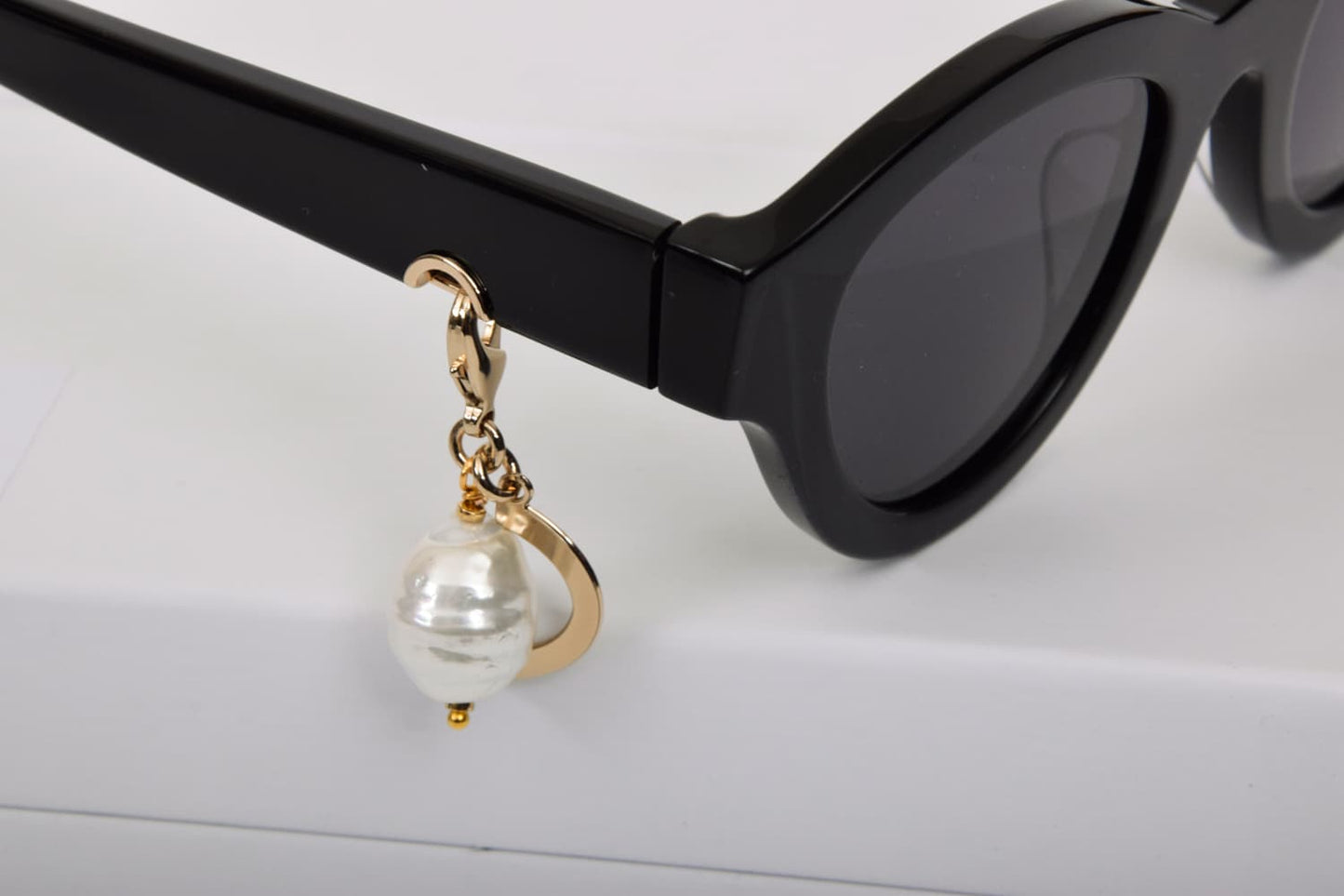 Huma | River Pearl Earring