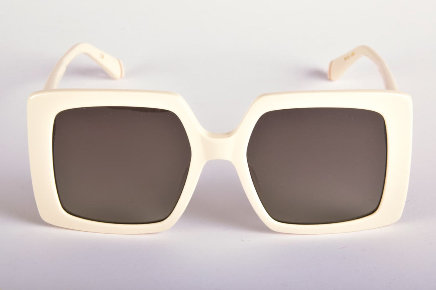 Kaleos | Creasey | Bianco Latte