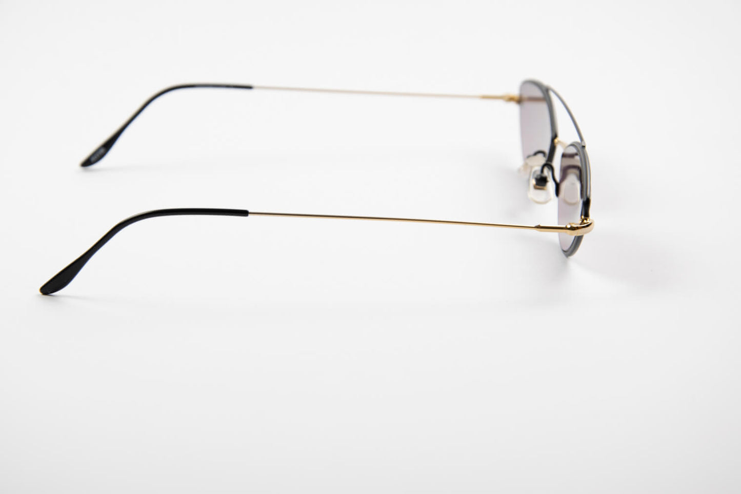 Kyme | Jeanne | Nero e Oro - OTTICA SICOLI