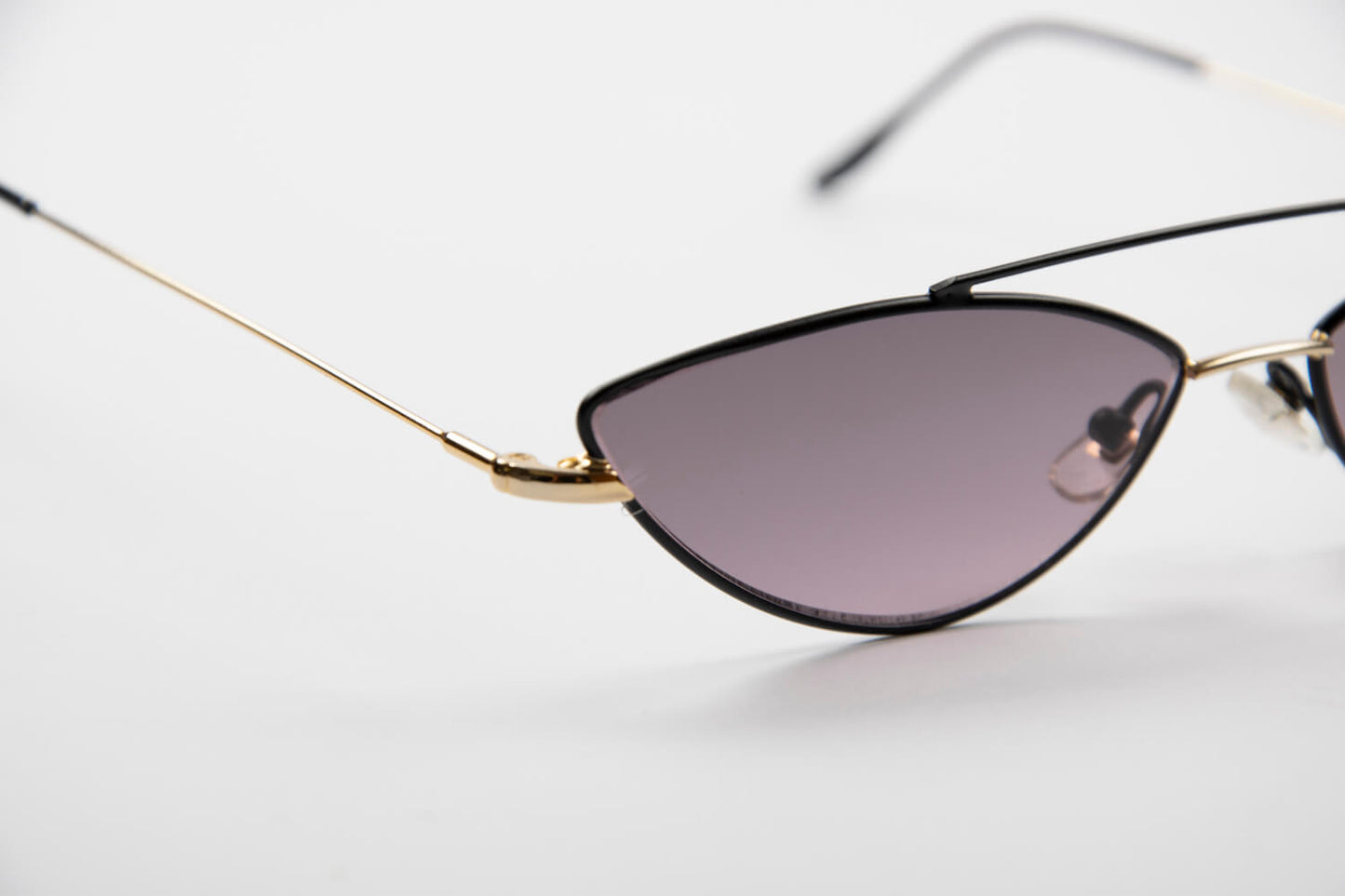 Kyme | Jeanne | Nero e Oro - OTTICA SICOLI