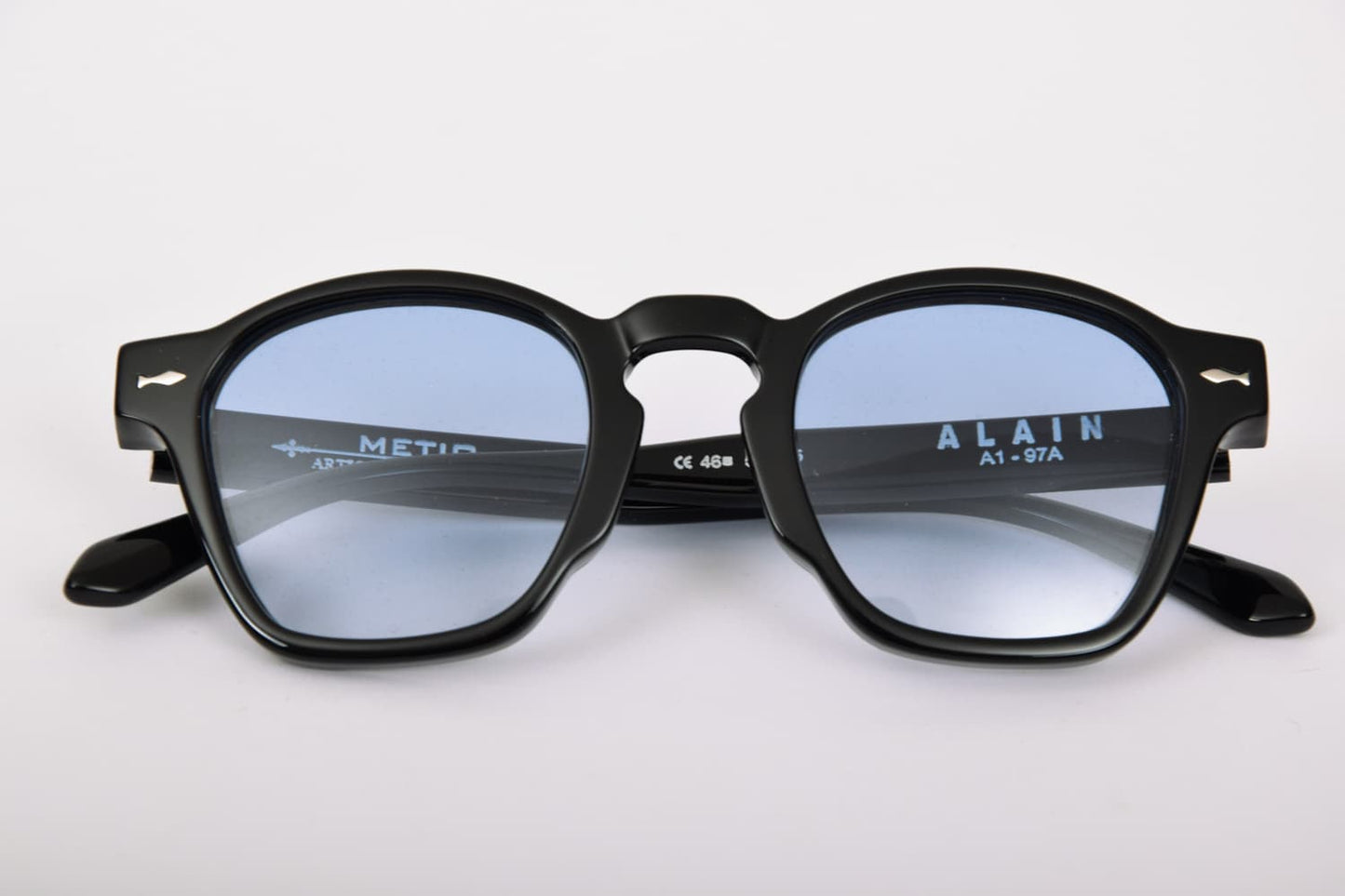 Metio | Alain | Nero