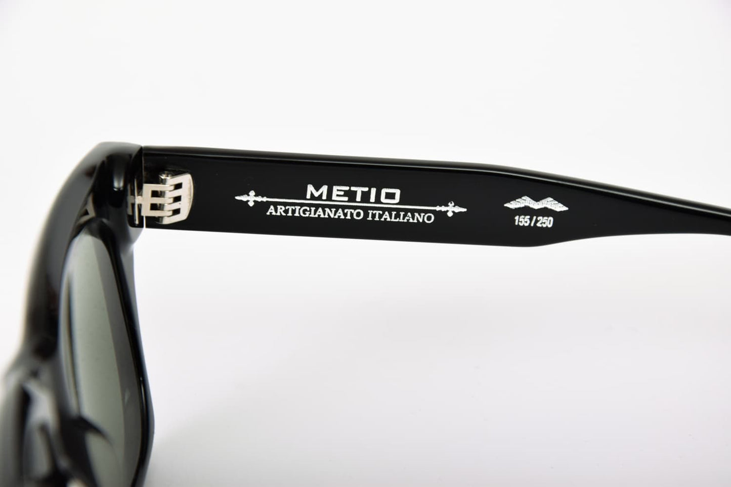 Metio | Steve | Nero