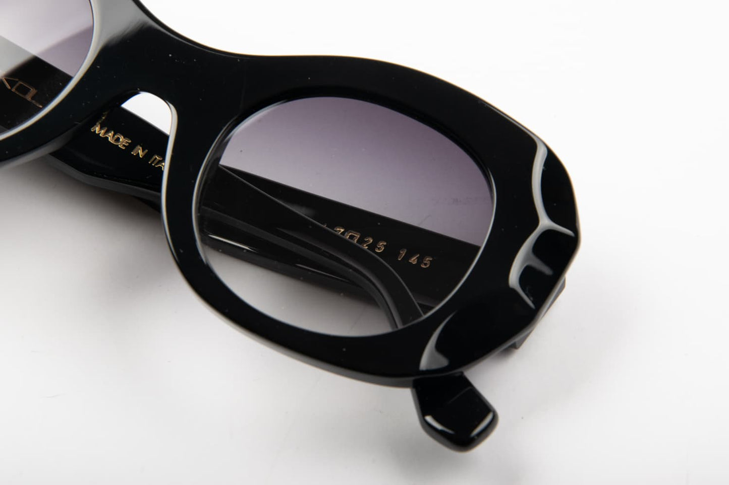 Monokol | MK193 | C01 Nero