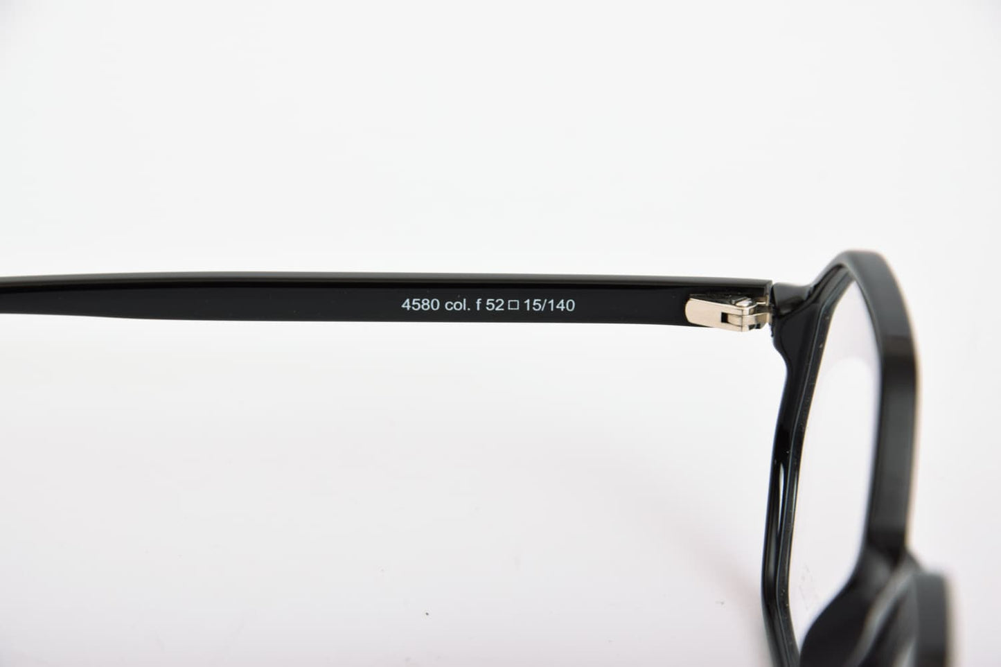 Andy Wolf | 4580 F | Nero