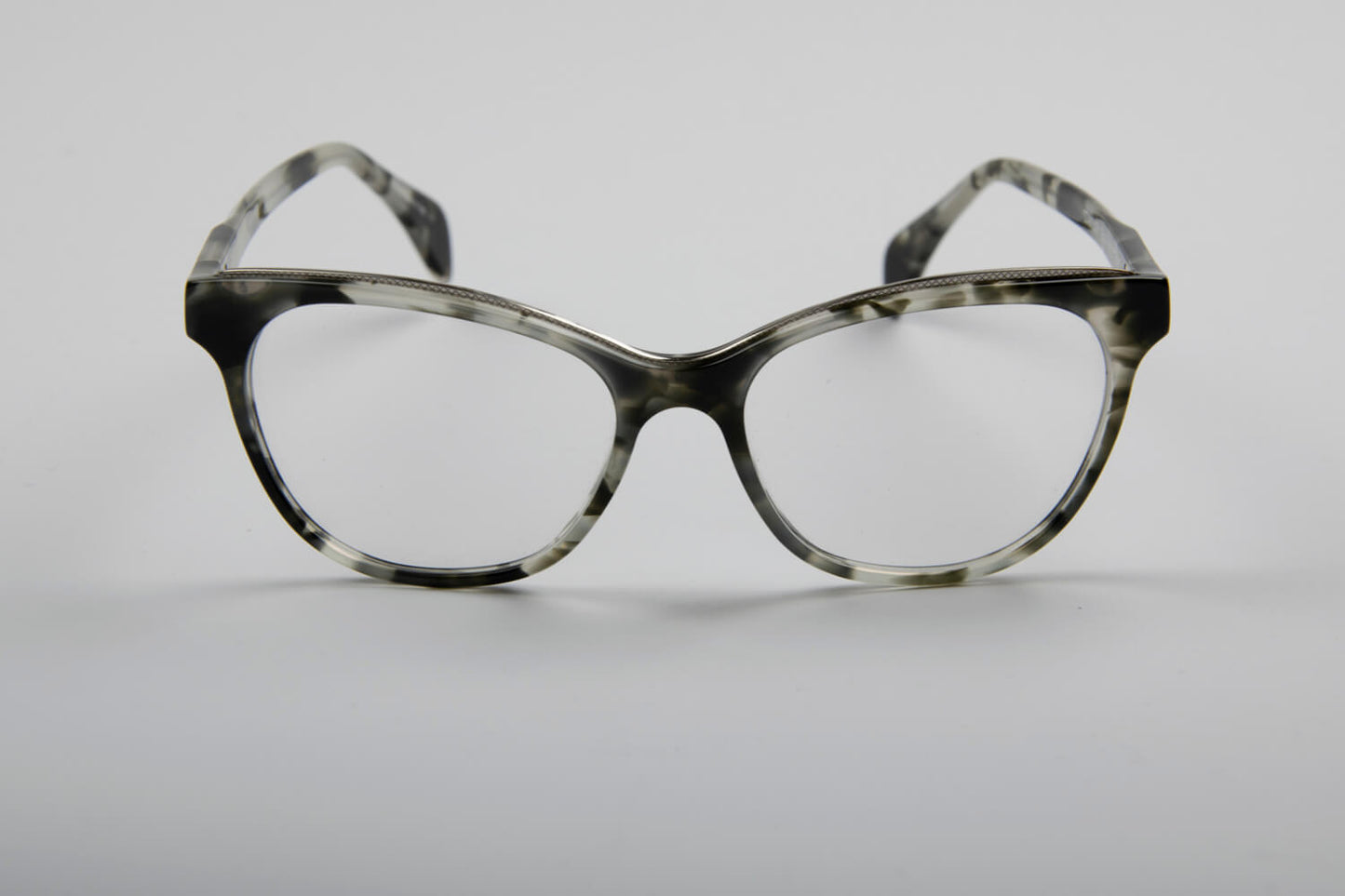 Oliver Goldsmith | Stanbury | Nero e Ghiaccio - OTTICA SICOLI