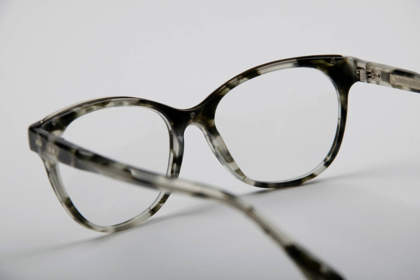 Oliver Goldsmith | Stanbury | Nero e Ghiaccio - OTTICA SICOLI