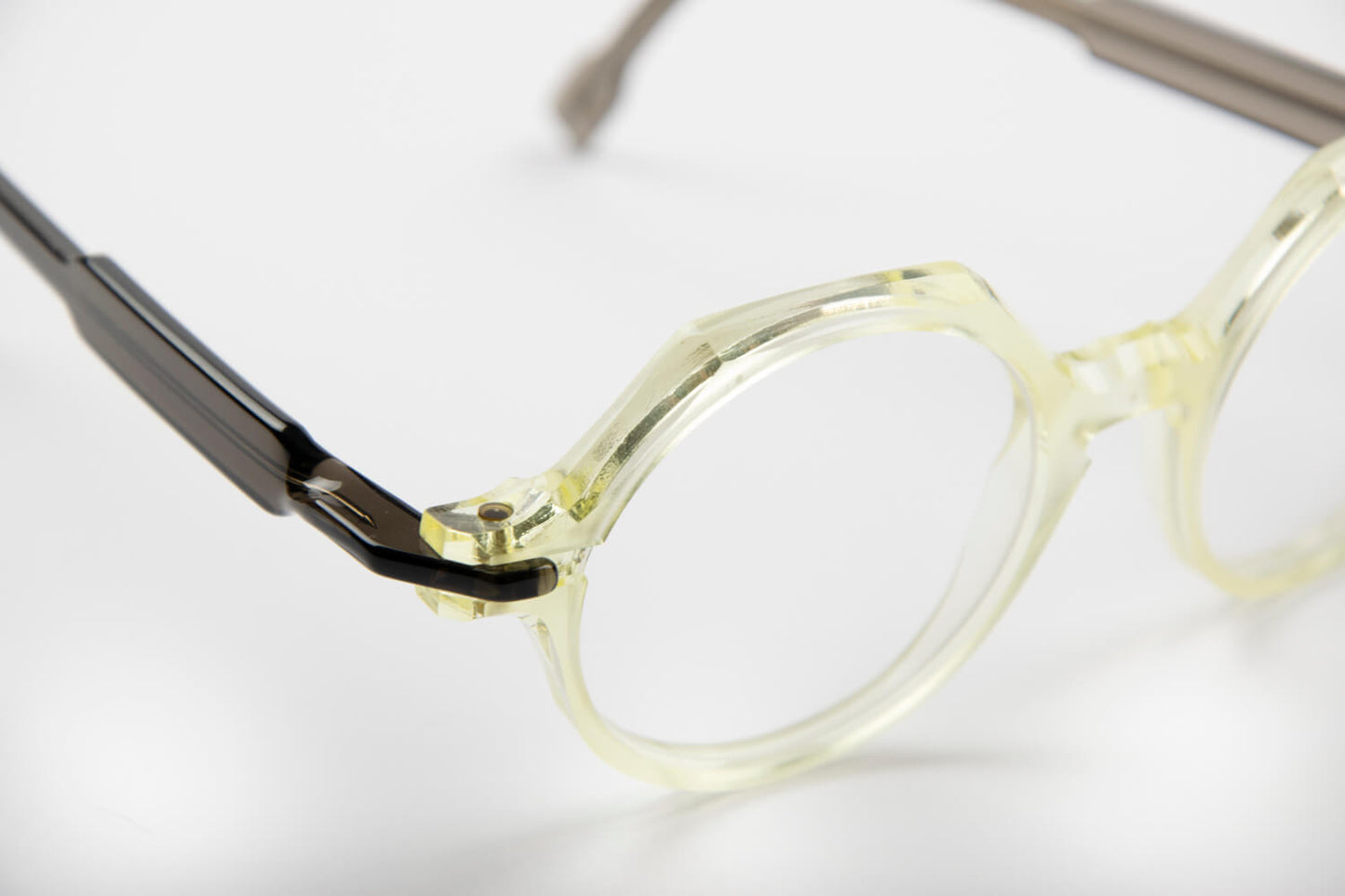 Plasticdelux | Orby | Verde Chiaro e Nero - OTTICA SICOLI