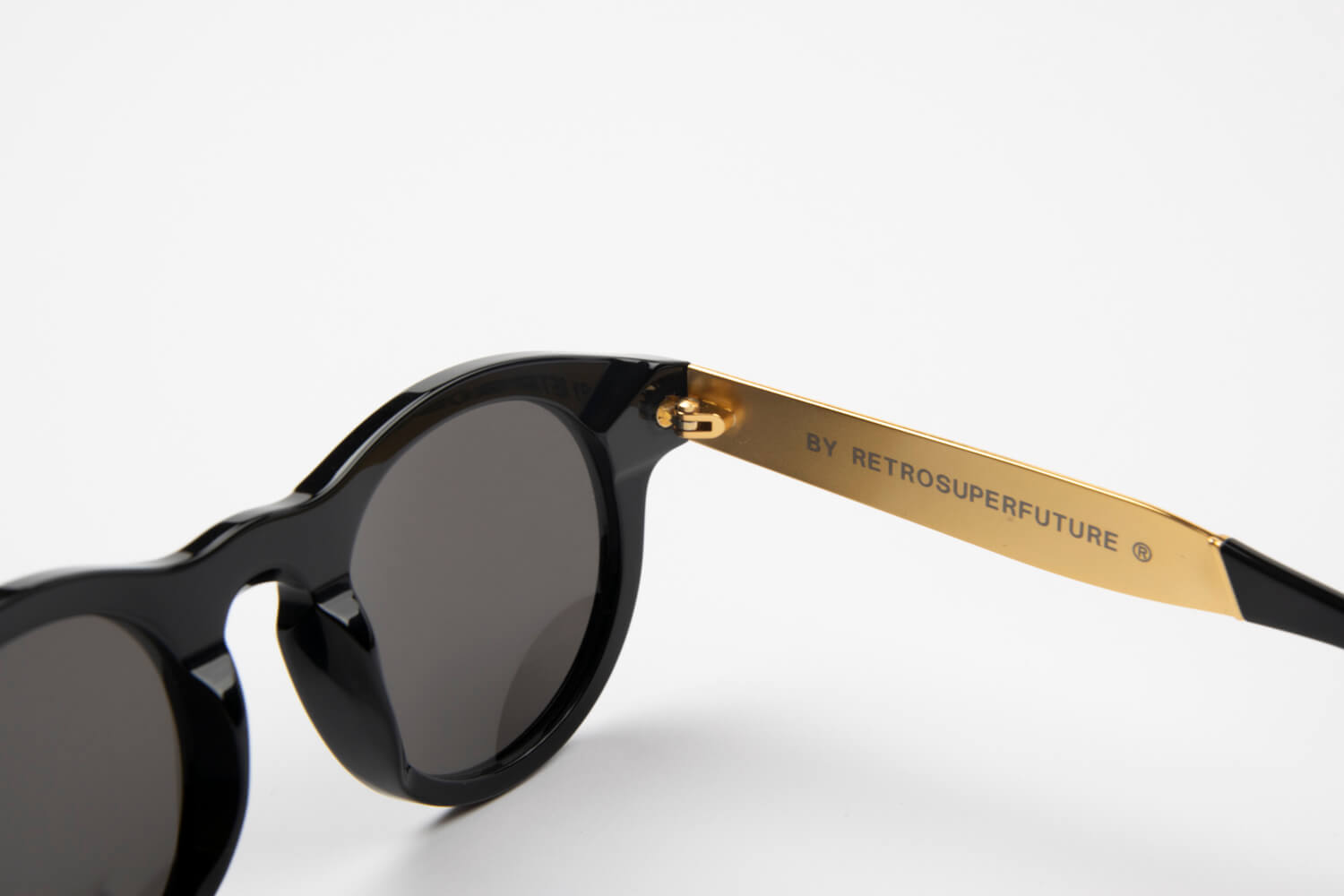 Super by Retrosuperfuture | Francis | Nero e Oro - OTTICA SICOLI