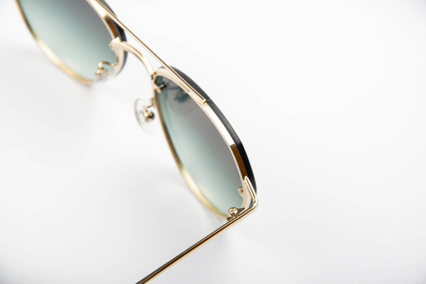 Spektre | Sorpasso | Oro e Verde Sfumato - OTTICA SICOLI