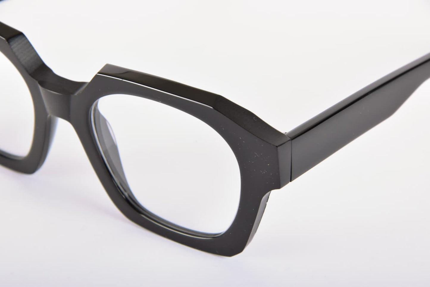 Costantino Toffoli | T 066 | Nero