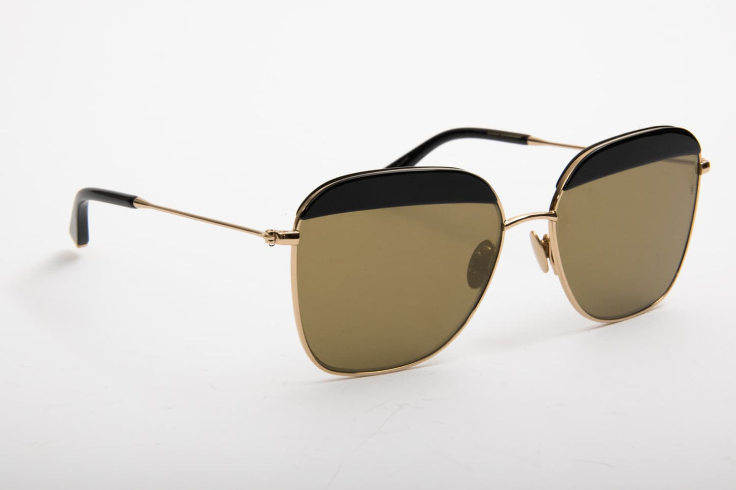 Sunday Somewhere | Vito | Oro e Nero