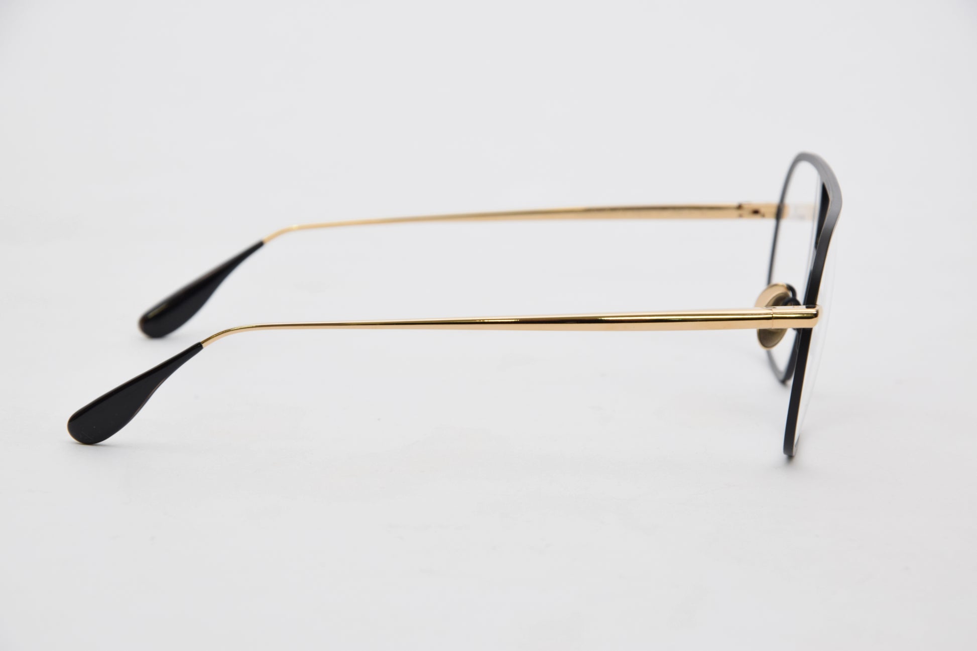 Emmanuelle Khanh | Sailor | Titanio Oro-Nero - OTTICA SICOLI