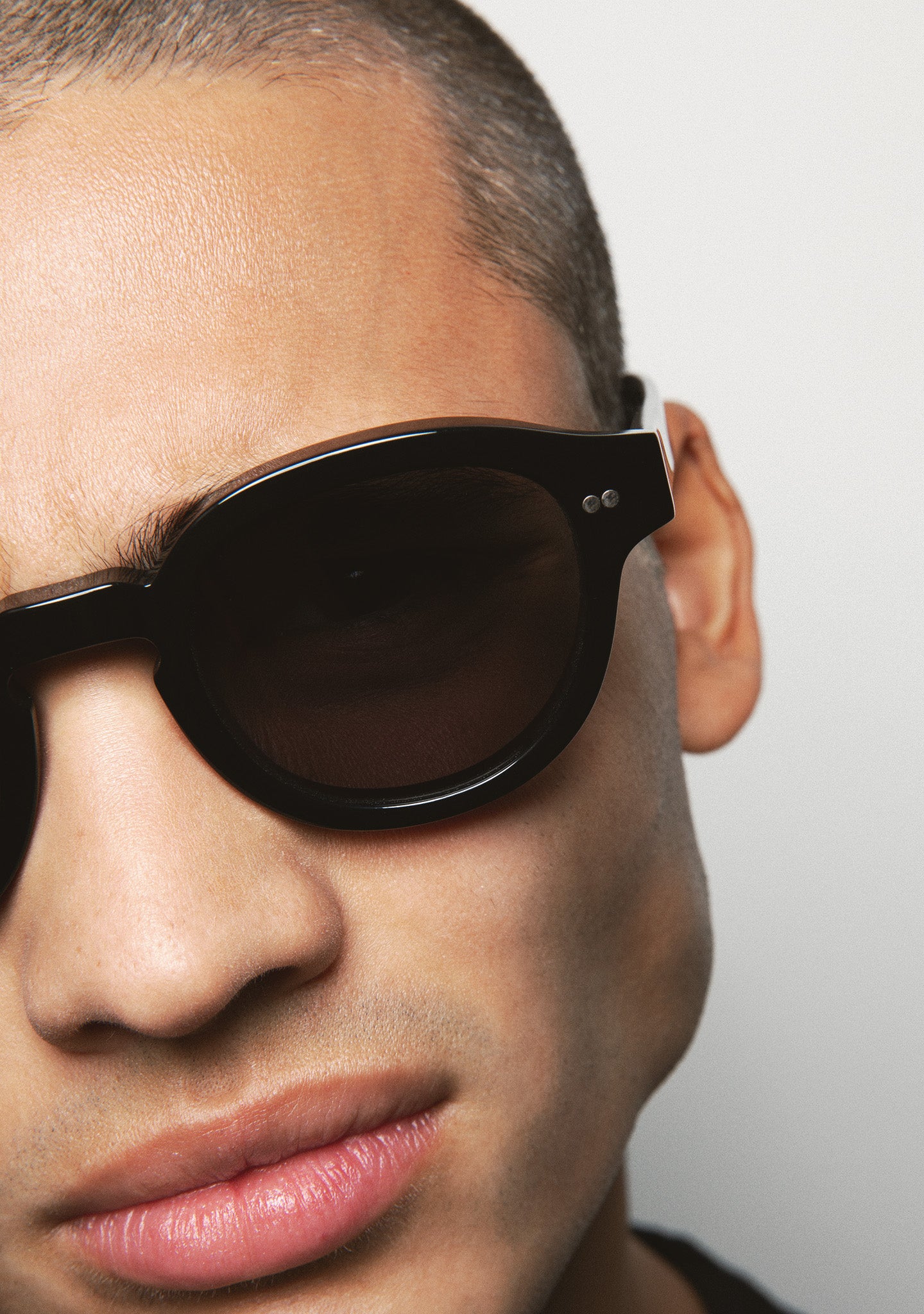 Foto occhiali da sole indossati uomo Occhiali da Sole Kaleos Hoffmann Nero